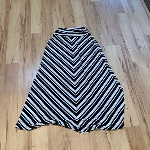 Women’s Small skirt.